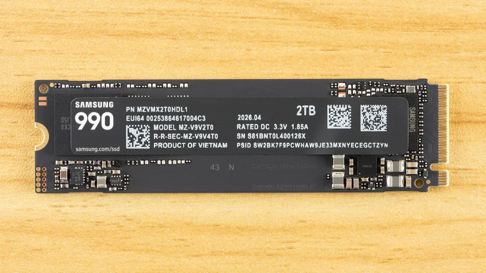 Samsung Unveils 990 QLC DRAMless SSD: Priced at $270 for 1TB and $530 for 2TB